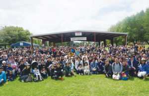 恒例のピクニック開催される